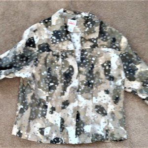 RUBY RD. FAVORITES LIGHTWEIGHT WRINKLED CREPE ZIPPER FRONT TOP (JACKET STYLE)